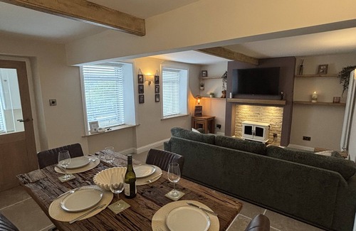 Hepworth Cottage | Sunset Cottage - 55 South Lane Holmfirth