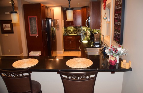 Cadiz House | Sunset Cove - Premier Lakefront Vacation Home with Private Dock