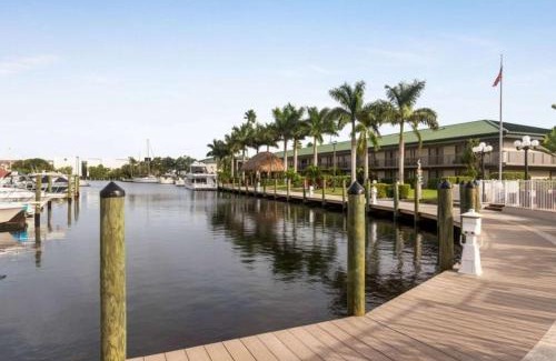 Trailer Estates Apartment | Sunset Cove - Water View
