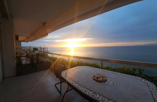 Perea Apartment | Sunset Cruise