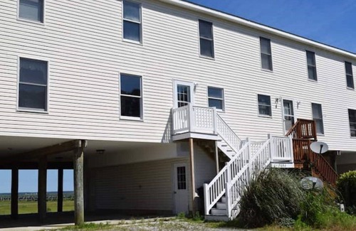 Chincoteague House | Sunset Dock-Deep Water Pier & Boat Dock