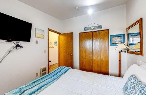Ocean Shores Apartment | Sunset Dunes