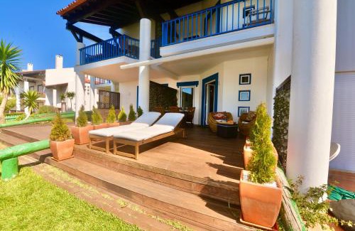 Sao Martinho do Porto Apartment | Sunset - Fantastic 1 bedroom apartment sleeps 4 in amazing complex