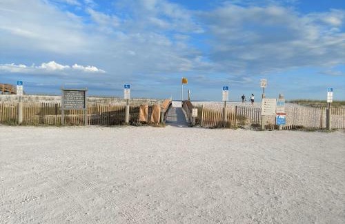Navarre Beach Apartment | Sunset Harbor The Palms