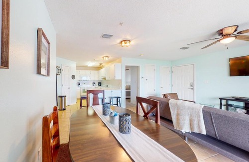 Navarre Beach Apartment | Sunset Harbour Villas 3-332