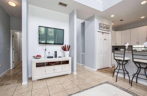 Sunset Lakes House | Sunset Lakes> 6/4> Pool> Game Room 8PPL