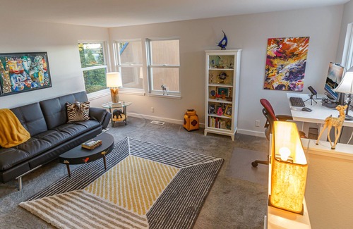 Des Moines House | Sunset Paradise With Amazing Ocean View only 30 mins. South of Downtown Seattle!