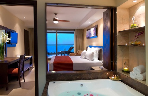 Las Glorias Resort | Sunset Plaza Beach Resort & Spa Pto Vallarta All Inclusive