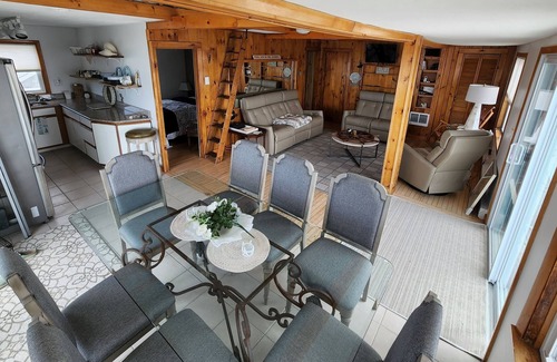 Jerusalem House | Sunset Sanctuary - Beachfront Vacation Home