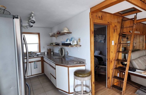 Jerusalem House | Sunset Sanctuary - Beachfront Vacation Home