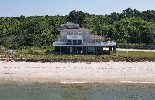 Cape Charles House | Sunset Serenity: 3500 sqft Waterfront Oasis On Private Beach - Sleeps 16