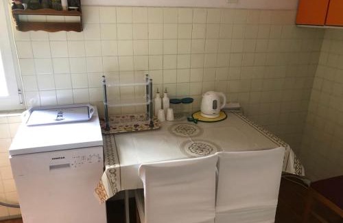 Njivice Apartment | Sunset Terrace 70m2 Apartment - 50m to the beach