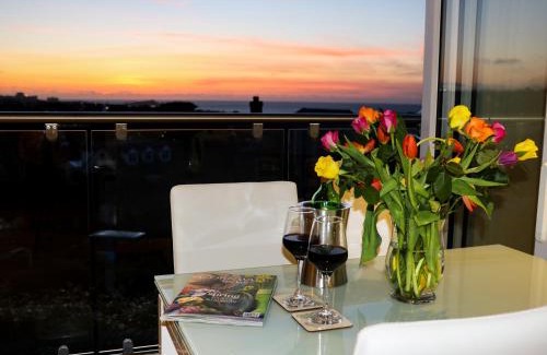 Porth House | Sunset View