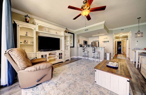 Thomas Drive Condo | Sunsets at Seychelles on the Gulf! Last minute available dates Sept. 2nd- 9th