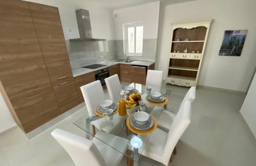 Mellieha Apartment | Sunshine Apartments Mellieha - modern three bedroom ground floor apartment with yard