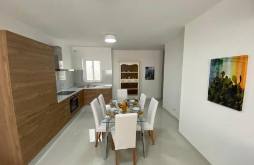 Mellieha Apartment | Sunshine Apartments Mellieha - modern three bedroom ground floor apartment with yard