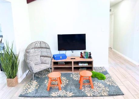Edgewood House | Sunshine Haven, Poolside Bliss, Disney, Game Room