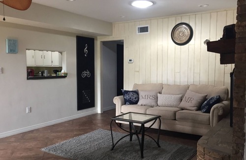 Mount Dora House | Sunshine Paradise in Mount Dora