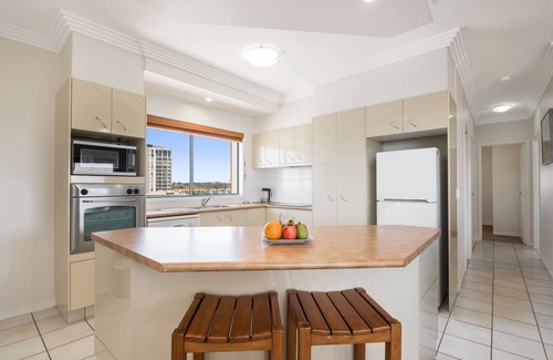 Maroochydore Apartment | Sunshine Towers