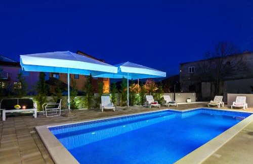 Bilice Apartment | SunSplash Sanctuary