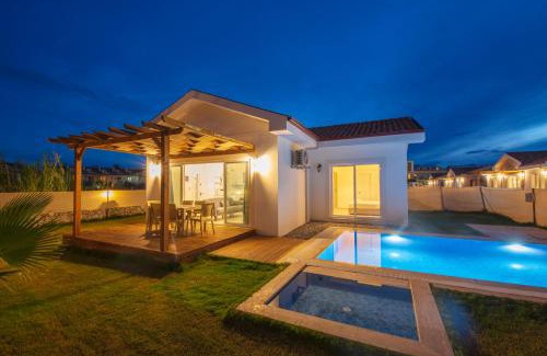 Fethiye City Center Hotel | SunTeos Villa Suites