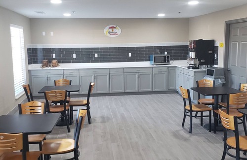 Amarillo Hotel | Super 8 by Wyndham Amarillo West