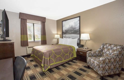 Billings Hotel | Super 8 by Wyndham Billings