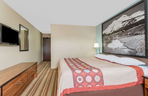 Dillon Hotel | Super 8 by Wyndham Dillon/Breckenridge Area