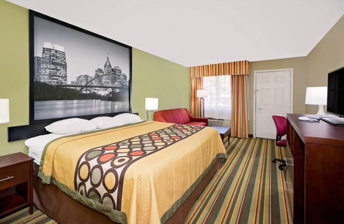Hermitage Hotel | Super 8 by Wyndham Hermitage Nashville