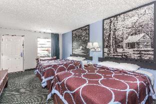 Kingston Hotel | Super 8 by Wyndham Kingston