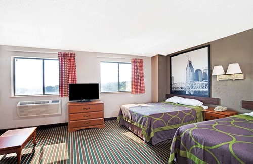 Talbot's Corner Hotel | Super 8 by Wyndham Nashville/Dntn/Opryland Area