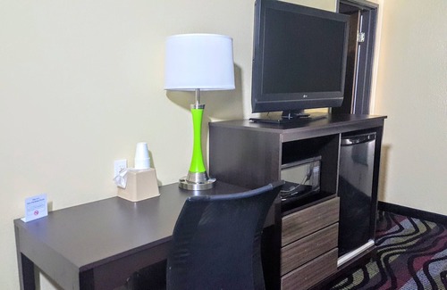 Dumbarton Hotel | Super 8 by Wyndham Richmond/Broad Street
