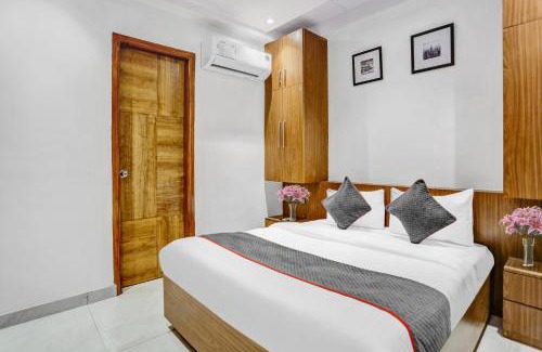 Sector 3 Hotel | Super Capital O Hotel Moody Inn