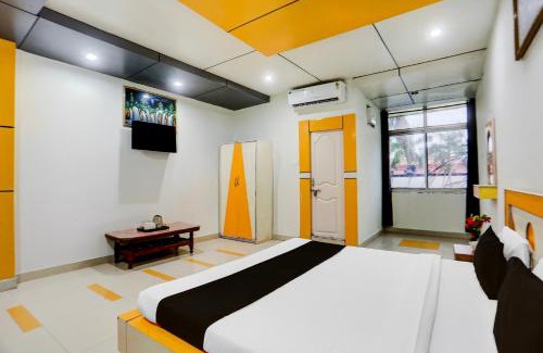 Jhansi Hotel | Super Collection O Nandanpura Sipri Bazar Formerly Hotel Highway Jhansi