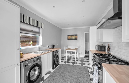 Cleethorpes House | Super Comfortable & High Quality