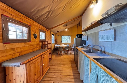 Monterotondo Marittimo Other | Super equipped family Glamping tent