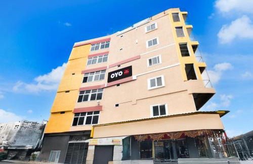 Begumpet Hotel | Super Hotel O Brundavan Residency