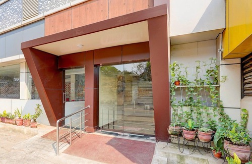 Chennai House | Super Hotel O Perungalathur