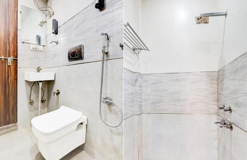 Rohini Hotel | Super Hotel O Sector 25 Near Iskcon Temple Formerly Hotel Amazing House
