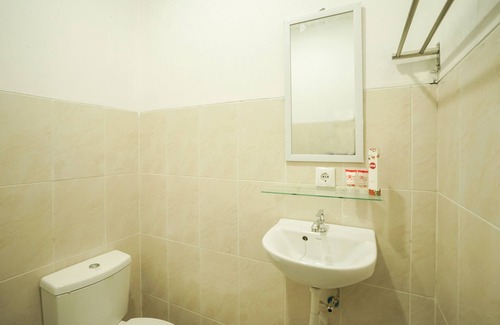 Cimahi Hotel | Super OYO 2183 Cibeureum Residence