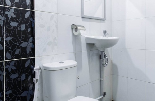 Medan Hotel | Super OYO 283 Helvetia Residence