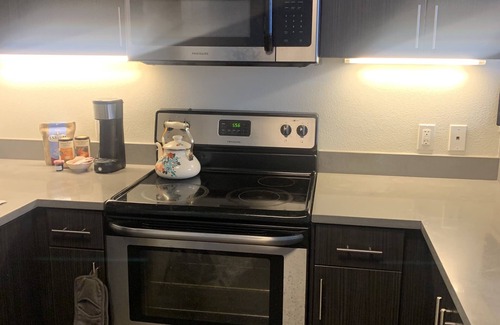 Arts District Apartment | Super Spacious & Clean Arts District Space