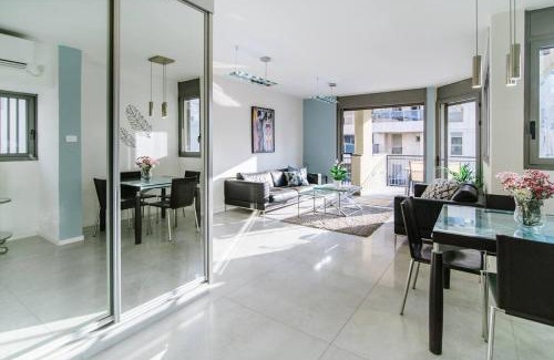 Kerem HaTeimanim Apartment | Super-Star 3BR Private Parking !