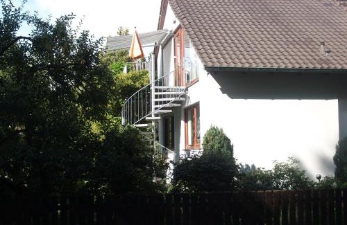 Cadolzburg Apartment | Super XXL Ferienwohnung 73 qm, mit Balkon