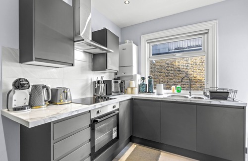 Munster House | Superb 3bed Fulham Palace Retreat