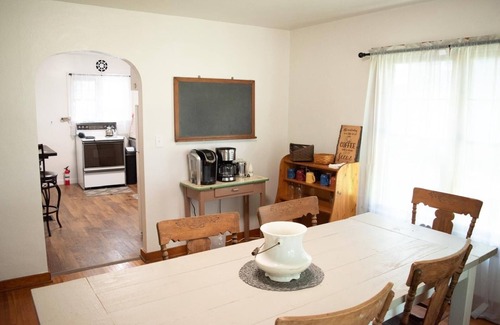 Goshen Other | Superb 5-bedroom farmhouse in Goshen with WiFi, AC