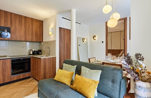 Quartier de la Porte-Saint-Denis Apartment | Superb Apartment With 2 Bedrooms