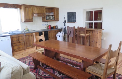 Oughterard House | SUPERB COTTAGE ON 9 ACRES PROPERTY