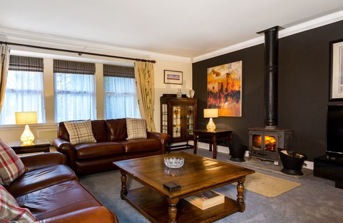 Luss Cottage | Superb, Luxury Holiday Cottage in Luss, Loch Lomond National Park