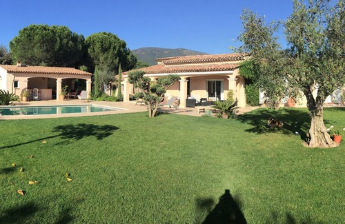 Preconil Villa | Superb, quiet villa, sleeps 8, large pool, magnificent view